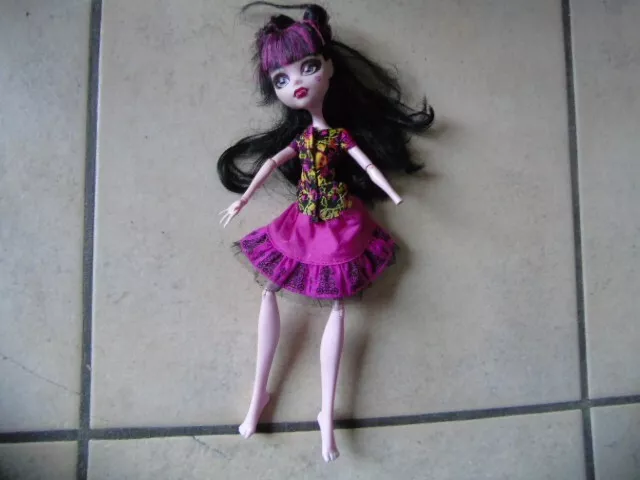 RAINBOW HIGH S23 Fashion Doll - Poupée 27 cm Olivia Woods (Vert Olive) - 1  te EUR 52,16 - PicClick FR