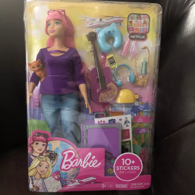 Barbie Dreamhouse Adventures Daisy Doll & Travel Accessories 10+