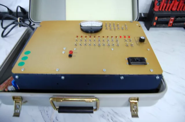 Standard ARMY Mgmt Information System Portable Computer - Great Military Item