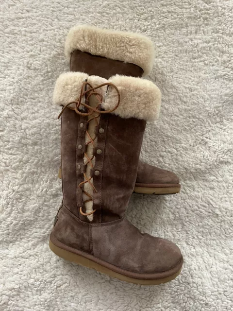 UGG Australia Boots Brown Ladies Suede Lace Up Sheepskin Lining SN 5163