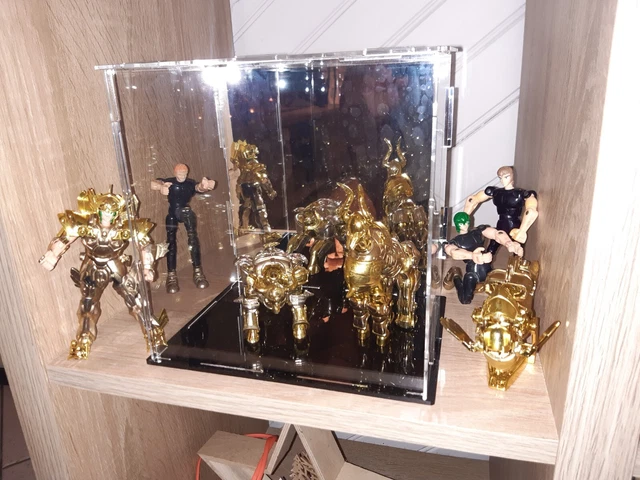 Troc Echange 4 figurines de 1987 des chevaliers du zodiaque sur
