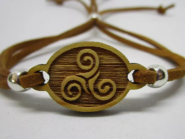 Pulsera Madera y antelina Símbolos Celtas