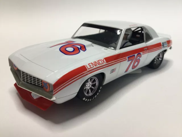 Superslot H2508 Chevrolet Camaro ‘70 #76 - Joe Chamberlain