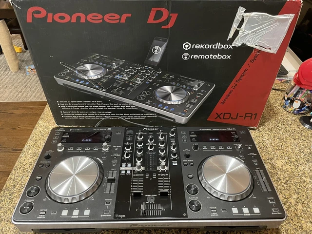 Pioneer DJ XDJ-R1 XDJR1 Wireless WiFi Controller USB CD MIDI Rekordbox AS-IS Pioneer DJ XDJ-R1 XDJR1 Wireless WiFi Controller USB CD MIDI Rekordbox AS-IS