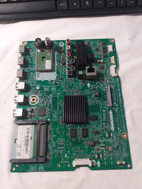 Scheda Madre EAX66085703/EAX66085704 Per TV LG 42UB820V, 49UB820V/830V E 55UB820V/830V – Ricambio Affidabile