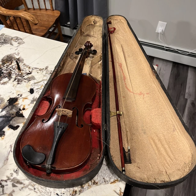 Stradivarius cremonensis faciebat anno 17