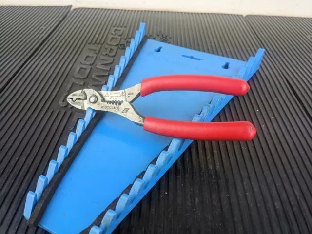 #ay896 Snap-on Tools USA Red Soft Grip 7" Wire Stripper Cutter Crimper PWCS7ACF
