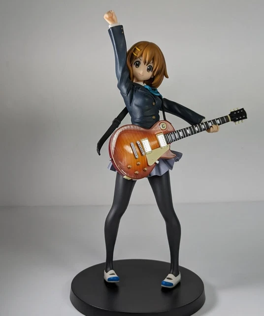 BANPRESTO K-ON SQ Figure - 47972 - Yui Hirasawa See