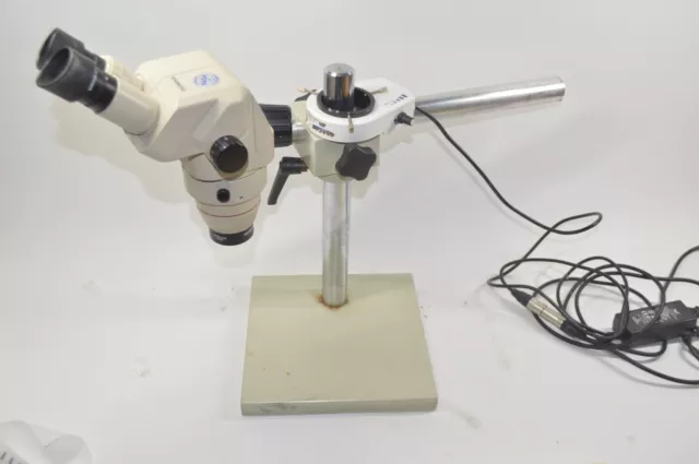Olympus SZ-40 Microscope w/ Stand and MicroLite LV2000