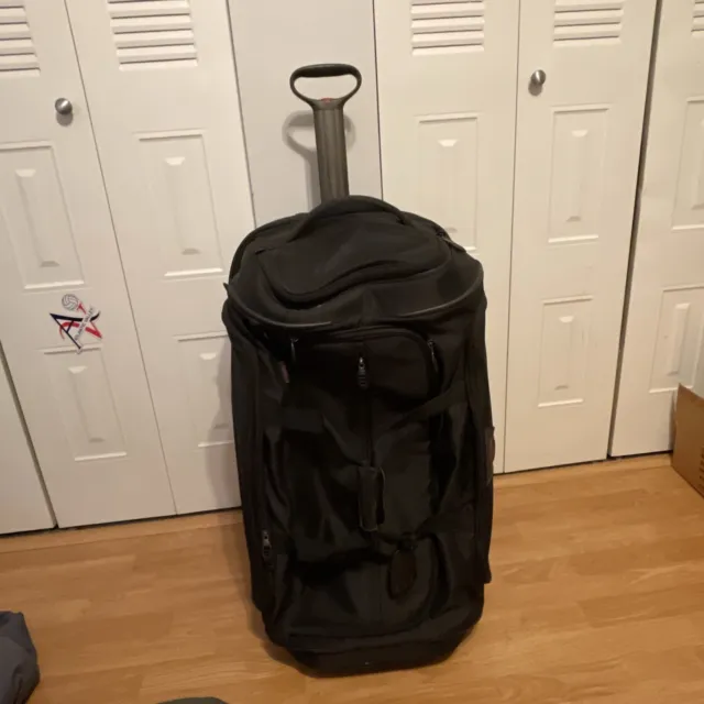 TUMI T-TECH 30” Wheeled Split Duffle Bag 5553D Black Travel Luggage. Used Once