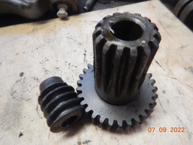 Delta Milwaukee Rockwell 17" Drill Press Raiser Gears