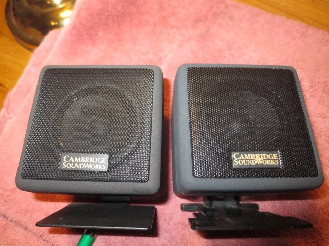CAMBRIDGE SOUNDWORKS FPS2000 Digital Four Points Surround Creative