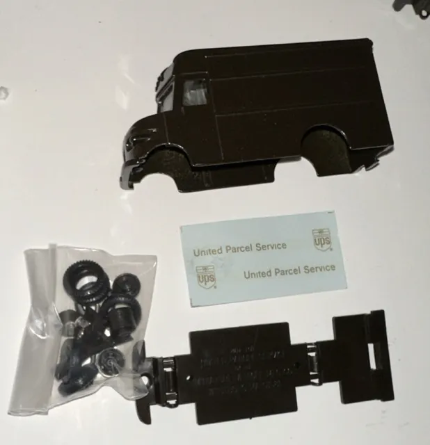 4” United Parcel Service UPS Die-Cast Delivery Truck Model Kit Miniature Vehicle