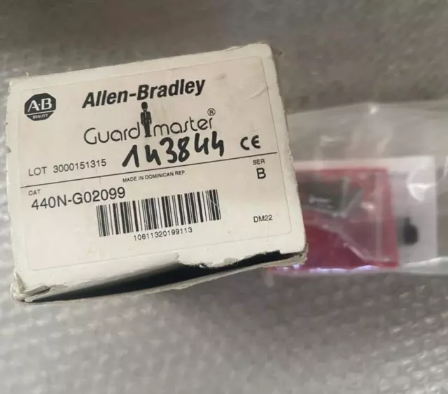 Allen-Bradley، 440N-G02099، Guardmaster Safety interlock switch