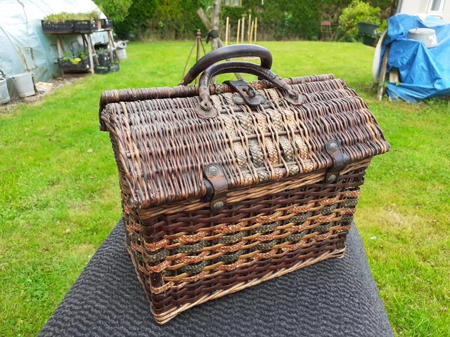 ANCIEN PANIER EN OSIER PAILLE BOITE A COUTURE PICNIC