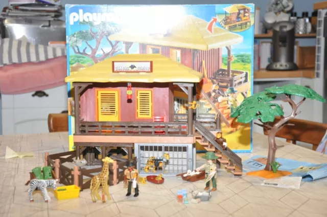 Playmobil Collector centre de soins Ombati n° 4826