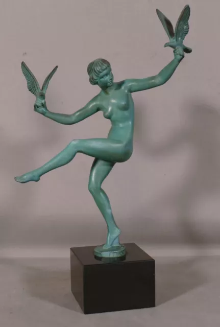 La Danseuse Aux Colombes, Sculpture Art Déco Par Marcel Bouraine, Signé Briand,