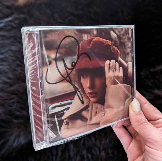 TAYLOR SWIFT SIGNED cd Red, Taylor's Version £436.24 PicClick UK