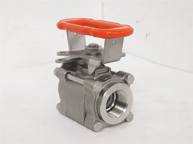 226701 New-No Box; Swagelok SS-67TF20-JLK Ball Valve 3 Piece; 1-1/4"NPT