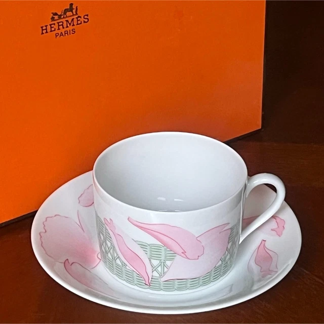 Set De Tasse Et Soucoupe Hermès Pivoine – Porcelaine, Motif Animal, Couleur Rose