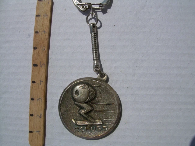 SCHUSS PLASTIQUE SOUPLE Mascotte des JEUX OLYMPIQUES de 1968 à GRENOBLE JO 68 EUR 18,00 - FR