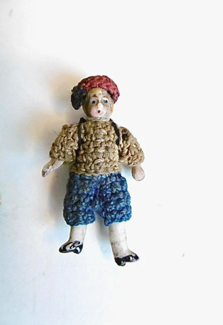 Mignonnette Ancienne En Biscuit - 6,5 Cm - Figurine Maison De Poupée