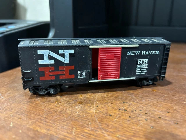 HO Scale Model Power New Haven 40' boxcar