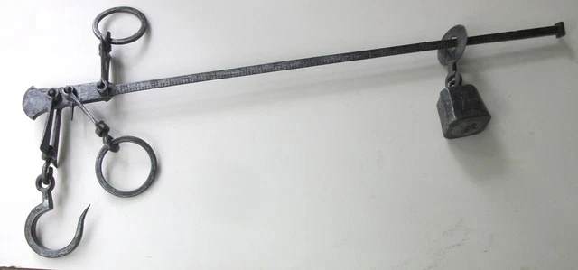 Balance romaine ancienne en fer forgé - Force 42kg