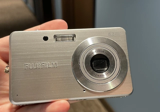 Fujifilm FinePix J Series J10 8.2MP Digital Camera - Silver