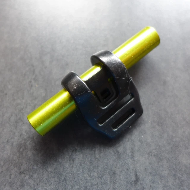 Hochwertige Doppelkralle Zeltstangenclips - bis zu 8,5 mm Stangen - Campingzelt - 10er-Pack 5