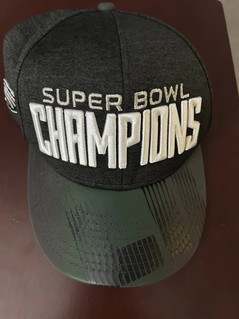 Philadelphia Eagles Super Bowl Champions New Era 9Fifty Snapback Hat Cap New