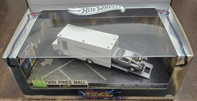 Set Mattel Hot Wheels Back To The Future 40° Anniversario SDCC 2025 - PRESALE