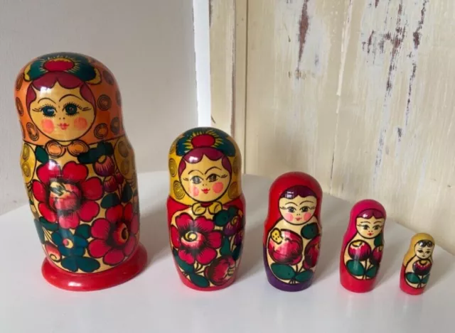 Poupée Russe Matriochka Gigogne 5 femmes - Vintage rouge