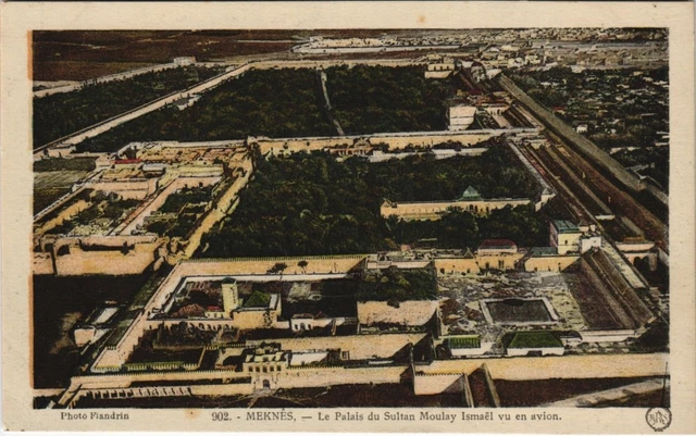 CPA AK MAROC MEKNES Palais du Sultan MOULAY Ismael vu en avion Flandrin (38040)