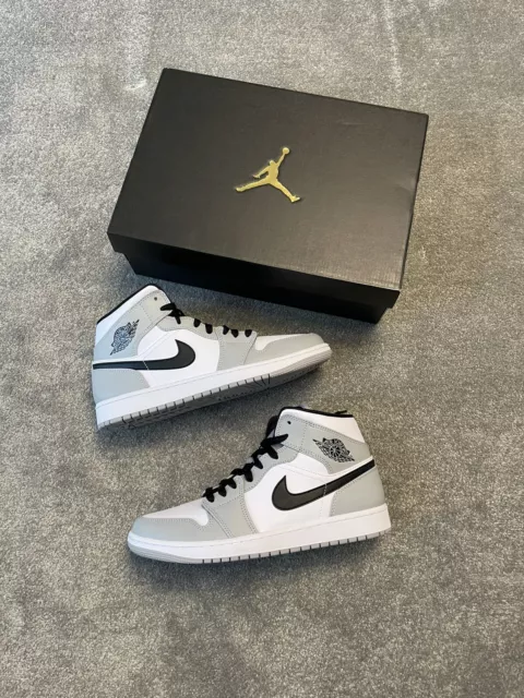 Nike Air Jordan 1 Mid Light Smoke Grey UK 9 US 10 Brand New Trusted Seller🌟