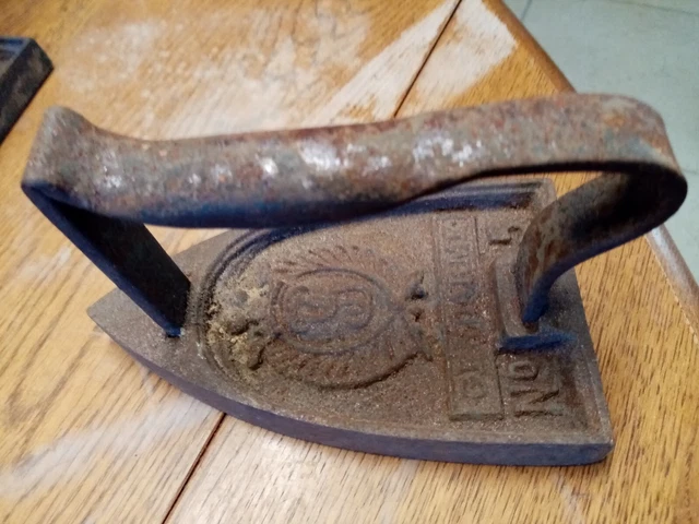 Outils anciens - FER A REPASSER ANCIEN FER A CHEVAL 4