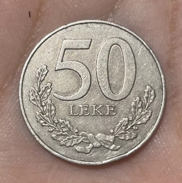 ALBANIA SHQIPERIA 50 LEKE 2000 Coin (B)