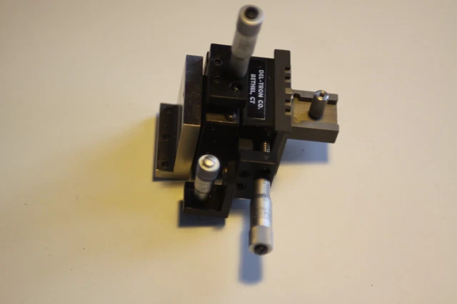 DEL-TRON Manual XY Platform Linear Positioning Stage