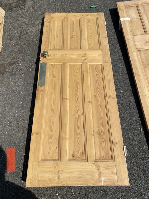 Large reclaimed Victorian 4/6 panel stripped pine doors. 3
