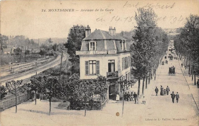Cpa 80 Montdidier Avenue De La Gare