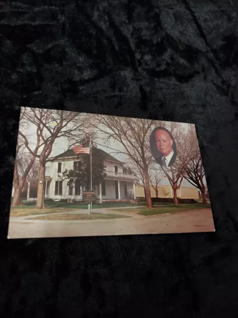 Vintage Unposted Unused Postcard Eisenhower Home Museum Abilene KS