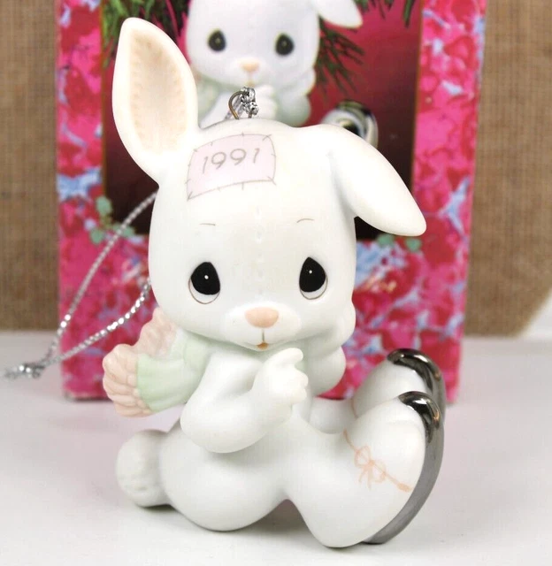 Precious Moments Sno-Bunny Falls For You Like I Do Porcelain Tree Ornament 1991