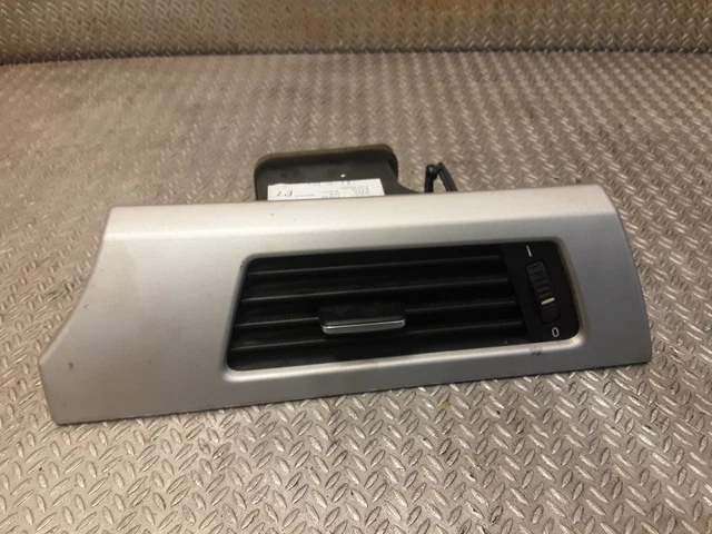 Ventilation Tableau De Bord Avant Droit BMW Série 3 E90 E91 E92 E93 - Occasion