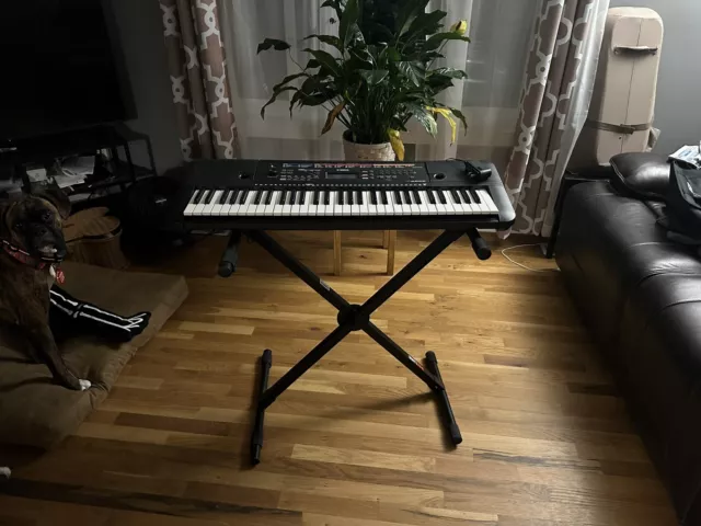 Yamaha Digital Keyboard PSR-E263 with Power Adaptor & Stand