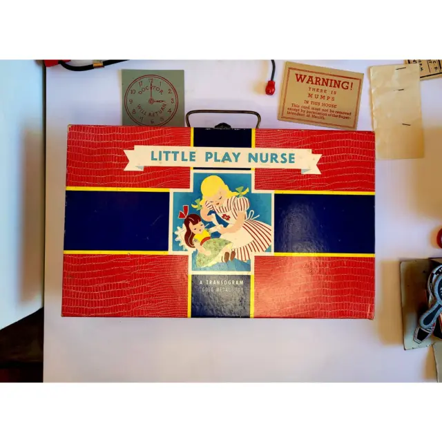Mid century Modern Little Play Nurse 40s A Transogram Golden Medal Toy Nurse Kit 3