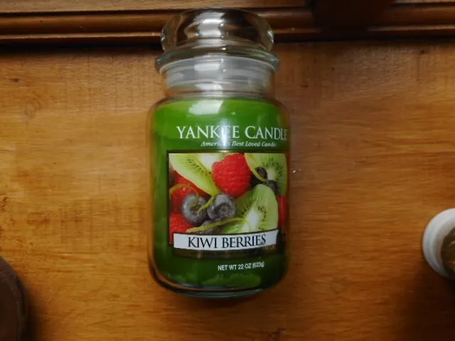 Yankee Candle Rare Retired  22Oz 623G Kiwi Berries  Large Jar