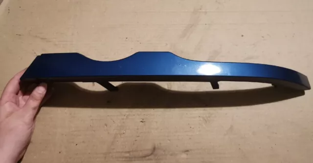 BMW E46 Scheinwerfer Blende Metallic Blau - Ein Clip Beschädigt - 8208677