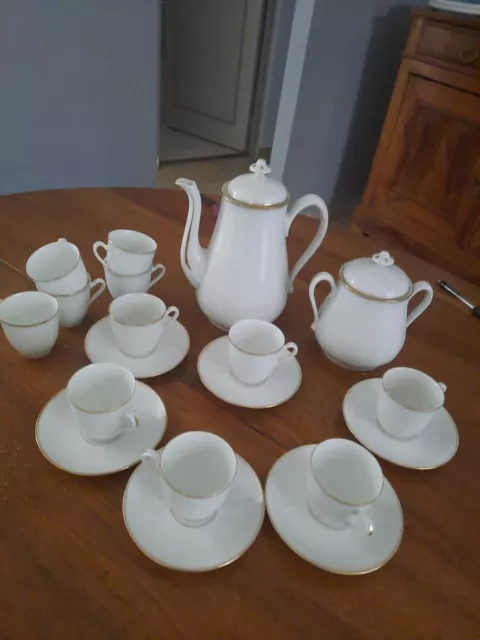 Service à café Porcelaine de Limoges Blanc et Doré