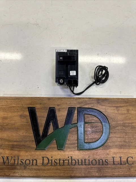 Cutler Hammer BAB1020S Shunt Trip 20 Amp Breaker NTO