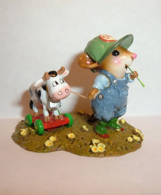 Wee Forest Folk M-445 Timothy and Belle retired